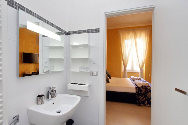 Domus Gallo Guest House, Rome, Italy