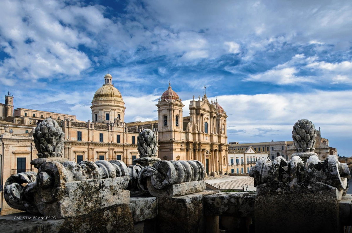 Hotel · B&B Casa Giunchiglia, Noto