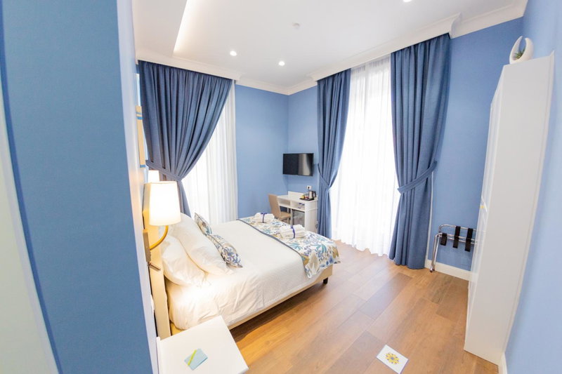 Suite CuoreNapoletano, Naples, Italy