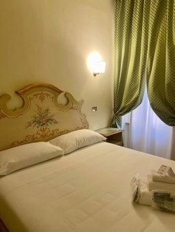 Sourire Hotel, Rome, Italy