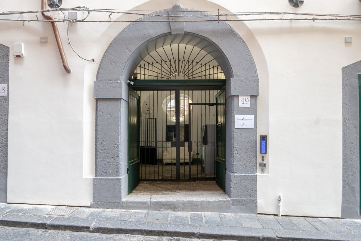 Hotel · Palazzo Settembrini 49, Naples