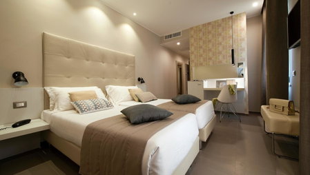 Hotel H21, Milan, Italy