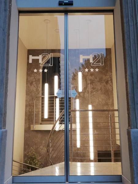 Hotel H21, Milan, Italy