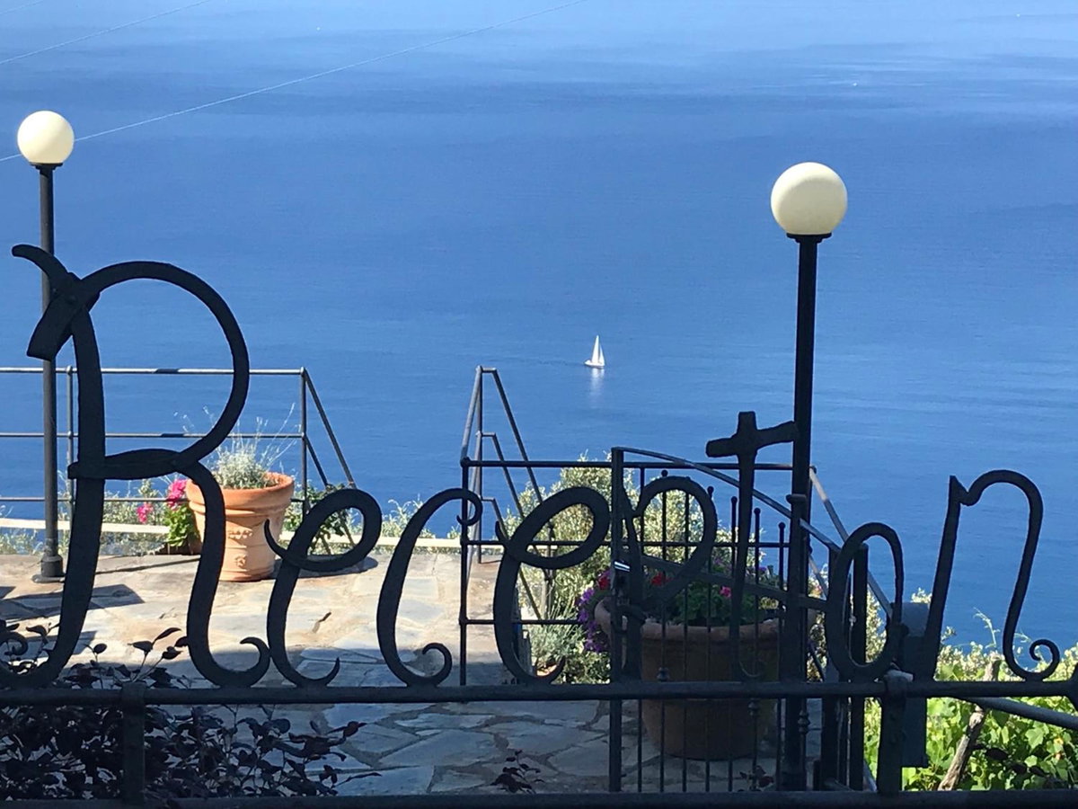 Hotel · Albergo Luna di Marzo, Volastra