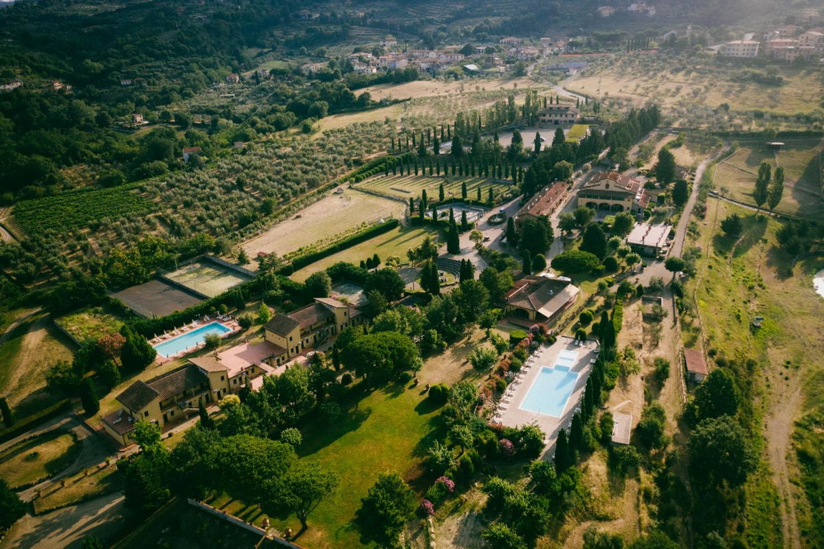 Hotel · Fattoria Degli Usignoli, San Donato In Fronzano