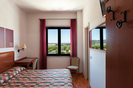 Hotel Brigantino Non Dista, Porto Recanati, Italy
