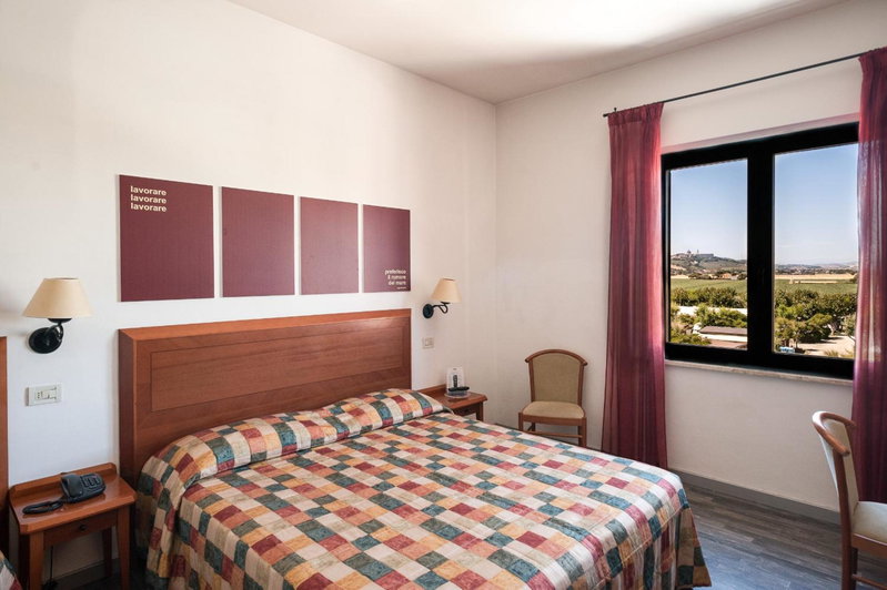 Hotel Brigantino Non Dista, Porto Recanati, Italy