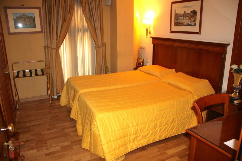 Luxury Rooms H 2000 Roma, Rome, Italy