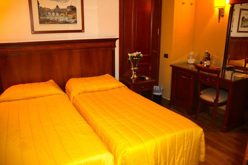 Luxury Rooms H 2000 Roma, Rome, Italy