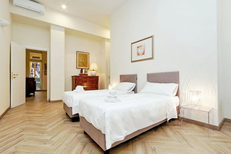 Sistina 2, Rome, Italy