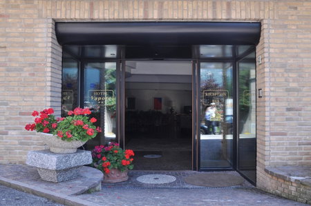 Hotel Ristorante Vapore, Faggeto Lario, Italy