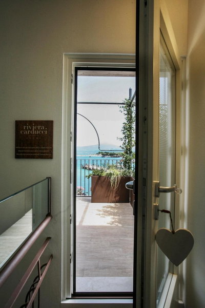 Riviera Carducci Rooms, Peschiera del Garda, Italy