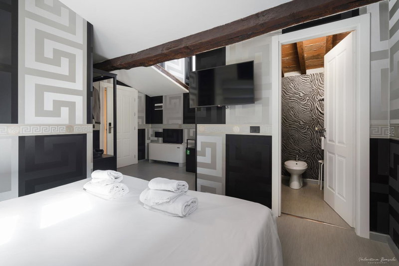 Hotel Deco, Florence, Italy