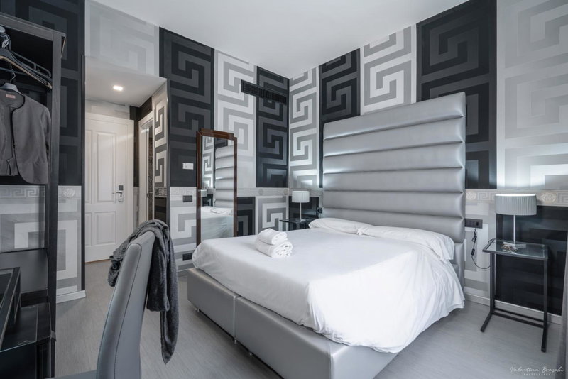 Hotel Deco, Florence, Italy