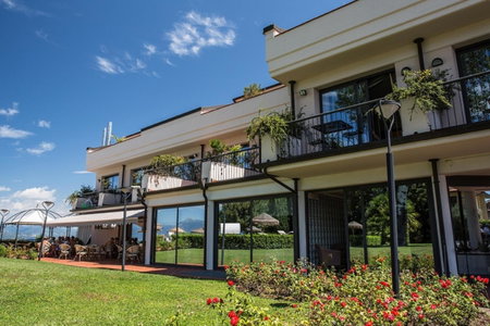 Yachting Hotel Mistral, Sirmione, Italy