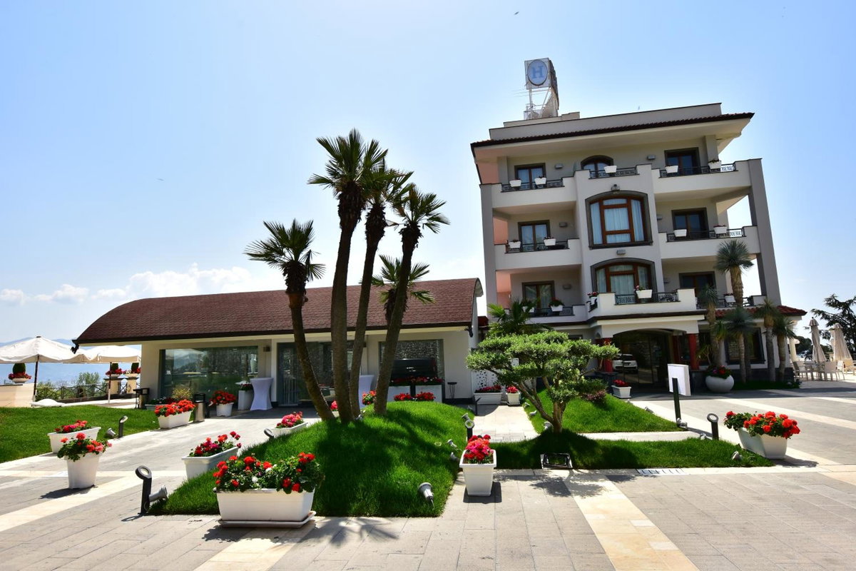 Hotel · Palazzo Rosenthal Vesuview Hotel & Resort, Trecase