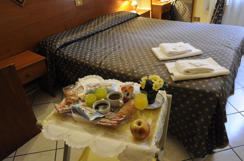 Hotel Farini, Rome, Italy