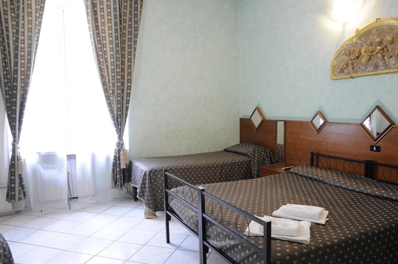 Hotel Farini, Rome, Italy