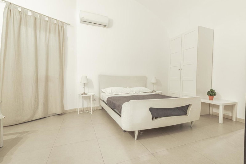 Zefnea House, Catania, Italy