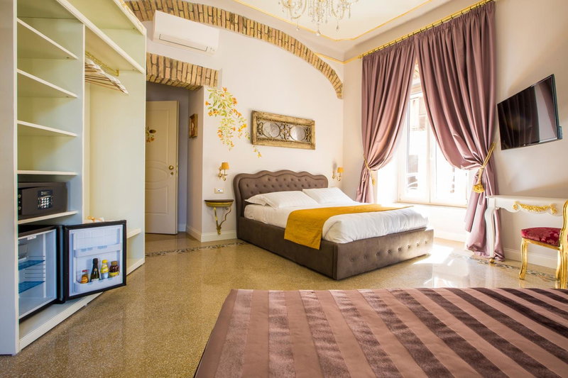 Trastevere Royal Suite, Rome, Italy