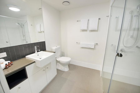 Curtis Central Apartments Official, Gladstone, Australia