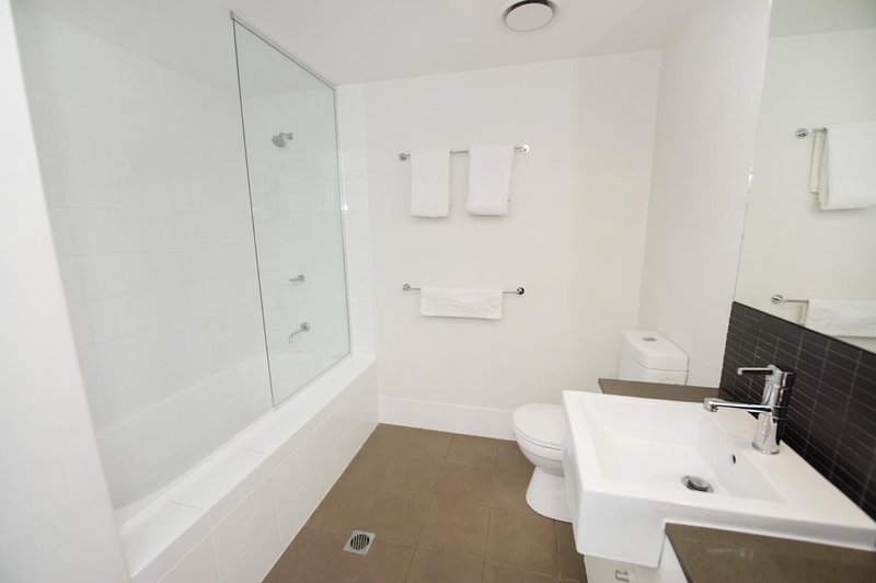 Curtis Central Apartments Official, Gladstone, Australia