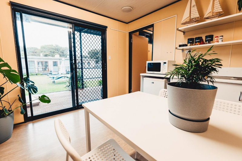 Beach Holiday Apartments, Rye, Australia