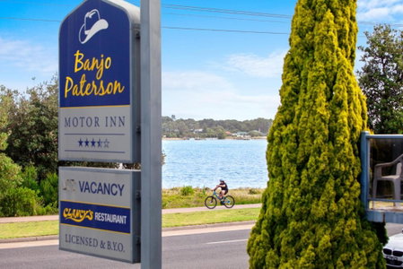 Banjo Paterson Motor Inn, Lakes Entrance, Australia