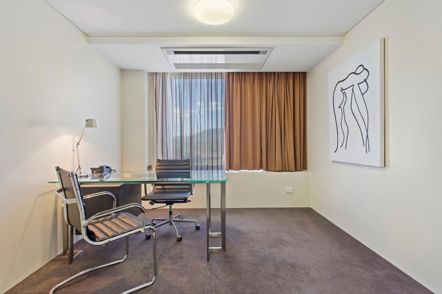 CBD Executive Apartments, Rockhampton, Australia