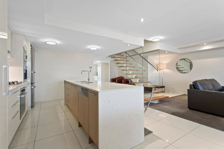 CBD Executive Apartments, Rockhampton, Australia