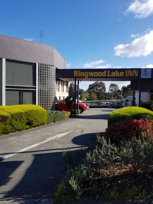 Ringwood Lake Inn, Ringwood, Australia