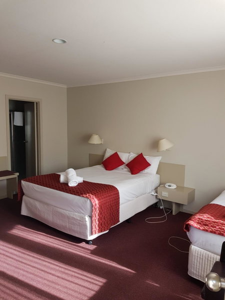 Ringwood Lake Inn, Ringwood, Australia