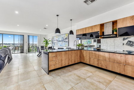 Conroe Executive Townhouse - Modern & Stylish, Mount Gambier, Australia