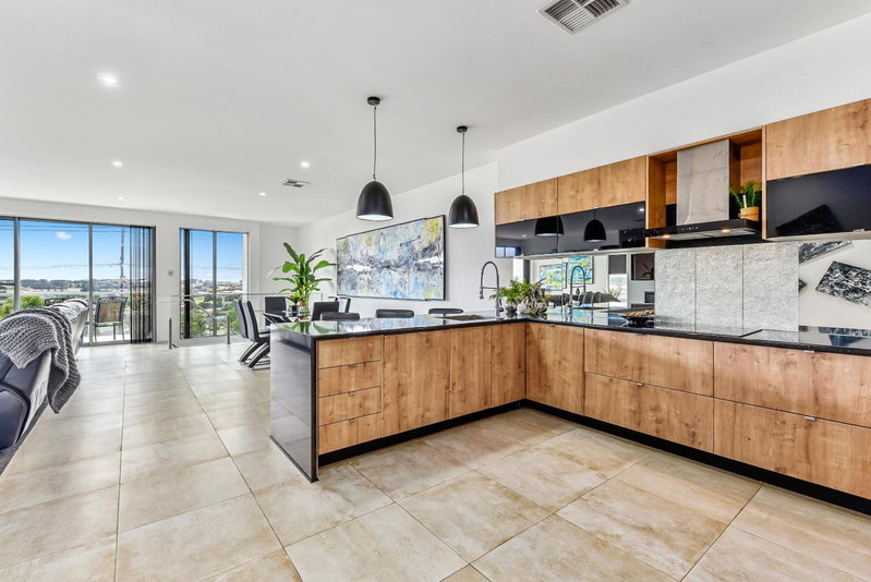 Conroe Executive Townhouse - Modern & Stylish, Mount Gambier, Australia