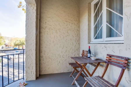 Globe Apartments, Wagga Wagga, Australia