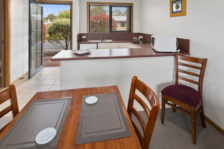 Marsden Court Apartments, Strahan, Australia