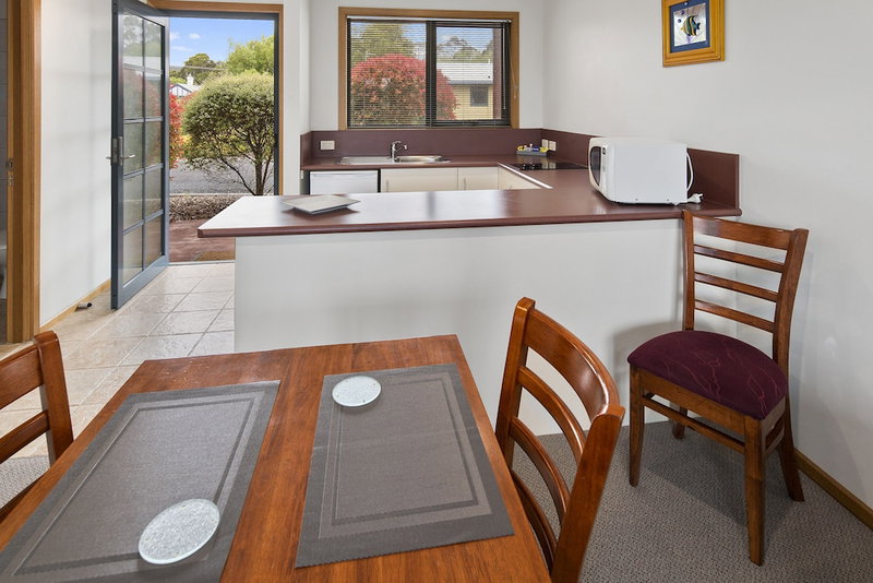 Marsden Court Apartments, Strahan, Australia