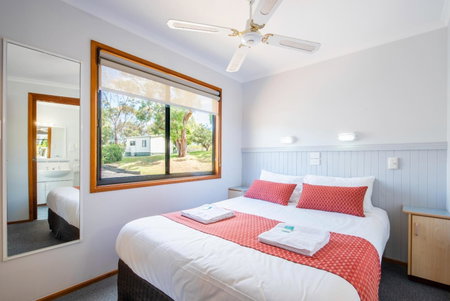 Echo Holiday Parks - Naracoorte, Naracoorte, Australia
