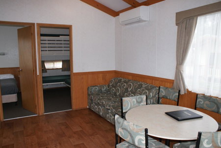Warrnambool Motel and Holiday Park, Warrnambool, Australia