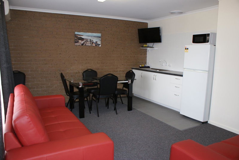 Warrnambool Motel and Holiday Park, Warrnambool, Australia
