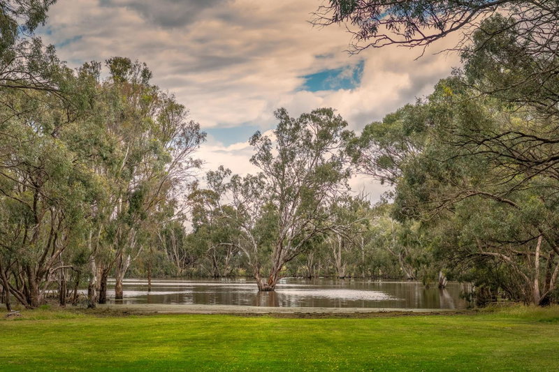 Pioneer Tourist Park, Deniliquin, Australia