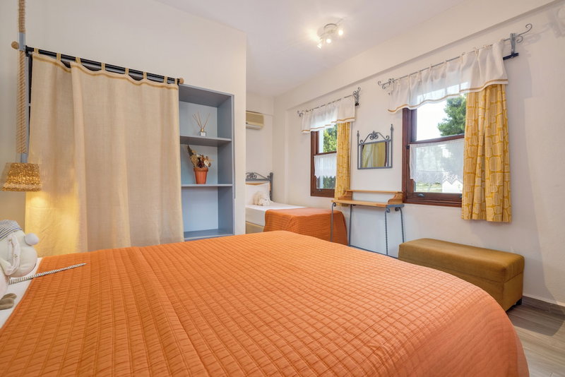 Aral Tatil Ciftligi, Bozcaada, Turkey