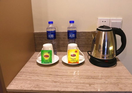 Shanghai Dihang Boutique Hotel Pudong Airport Branch - Provides shuttle service to Pudong Airport and Disneyland, Shanghai, China