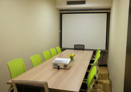 Shanghai Dihang Boutique Hotel Pudong Airport Branch - Provides shuttle service to Pudong Airport and Disneyland, Shanghai, China