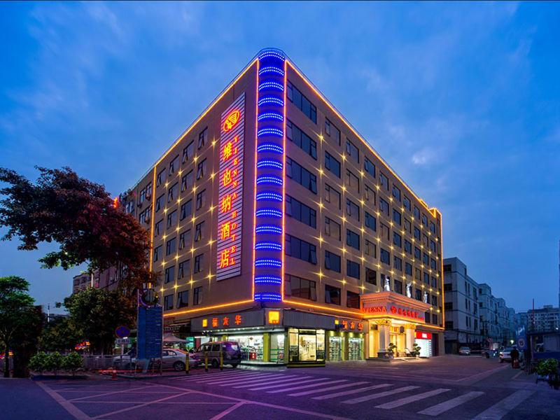 Vienna Hotel Shenzhen Fuyong Village, Fenghuangwei, China