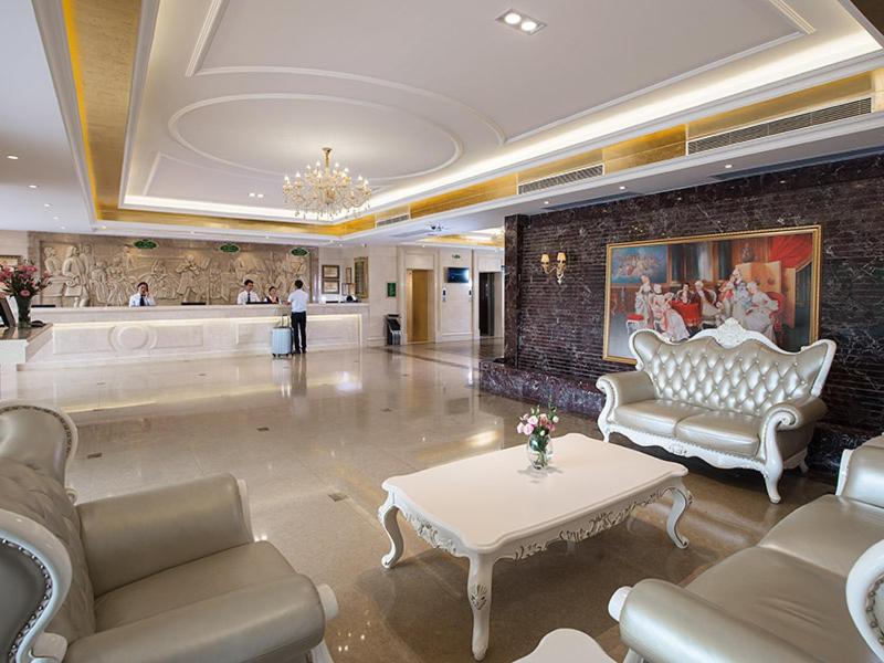 Vienna Hotel Guangzhou Shaheding Metro Station, Guangzhou, China