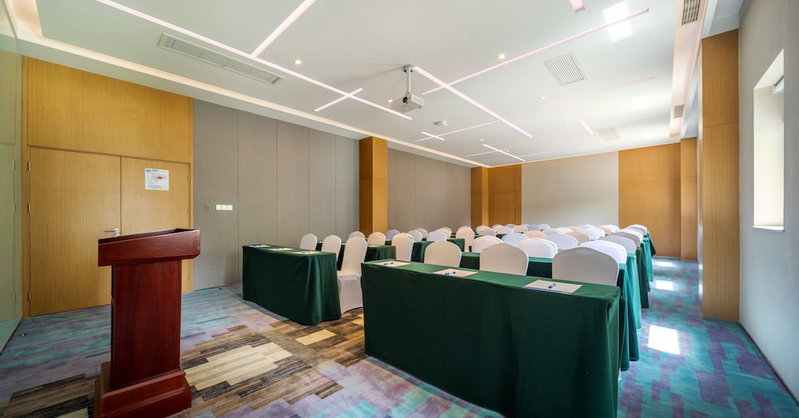Holiday Inn Express Shaoxing Paojiang by IHG, Shaoxing, China