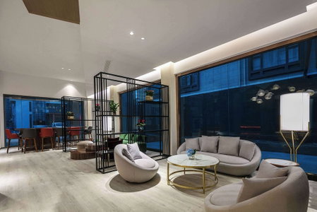 Ramada by Wyndham Yangzhou Slender West Lake, Yangzhou, China