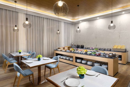 Microtel by Wyndham Hangzhou, Hangzhou, China