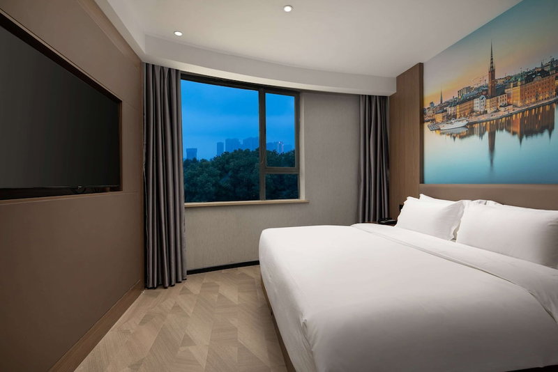 Ramada Encore by Wyndham Wuhan West, Wuhan, China